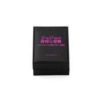 ネックレスに付属するオリジナルBOX。