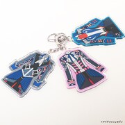 「アイドリッシュセブン 衣装キーホルダー TRIGGER」の新作。