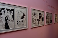 「連載40周年記念 ガラスの仮面展」より。