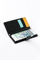 不動遊星モデルのスマートフォンケース（iPhone用）。