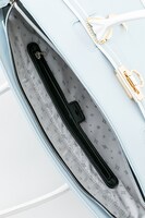 MooNsモデルのバッグ。