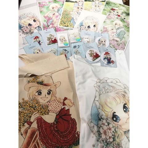 いがらしゆみことヴィレッジヴァンガードによる限定コラボグッズ。