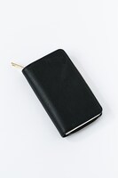 キタコレモデルの財布。