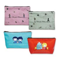 「鋼の錬金術師展」で先行販売されるポーチ。