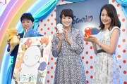 左からTBSの那須田淳プロデューサー、茜屋日海夏、TBSアナウンサーの宇内梨沙。