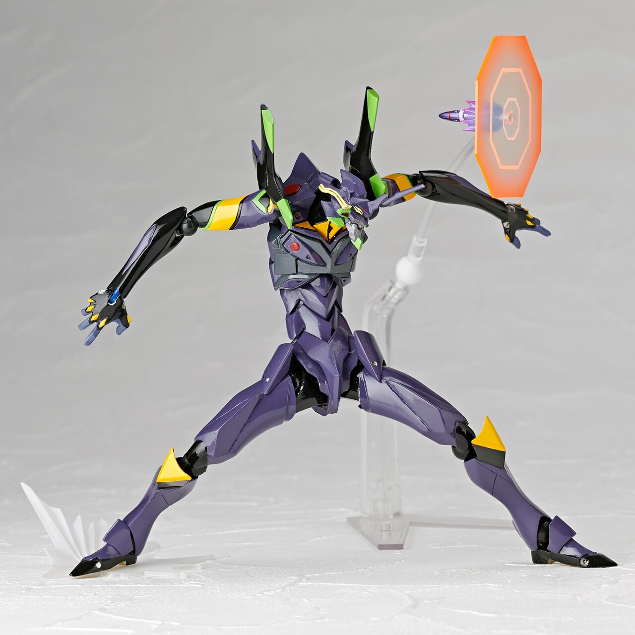 EVANGELION EVOLUTION エヴァンゲリオン 第13号機」 - 特徴的な
