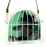 「ちゅんコレ」のポーチ。