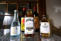 山寺宏一が声を務めるビンたち。