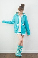 中野梓モデルの着用例。