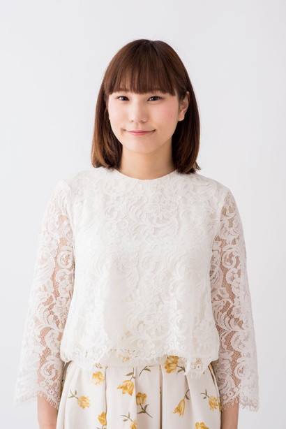 川合麻璃