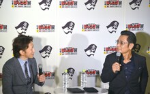 左から荒木飛呂彦、原哲夫。