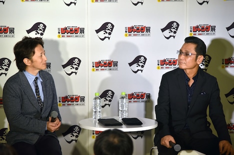 左から荒木飛呂彦、原哲夫。