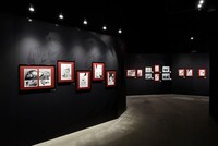 「映画公開記念『鋼の錬金術師展』」の様子。