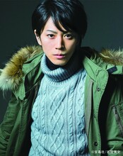 店長ユウ役の廣瀬智紀。