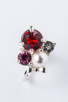 「ボールルームへようこそ」富士田多々良モデルのイヤリング。