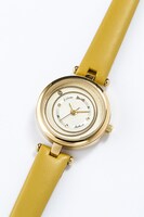 「ボールルームへようこそ」赤城賀寿モデルの腕時計。