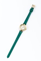 「ボールルームへようこそ」仙石要モデルの腕時計。