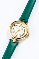 「ボールルームへようこそ」仙石要モデルの腕時計。