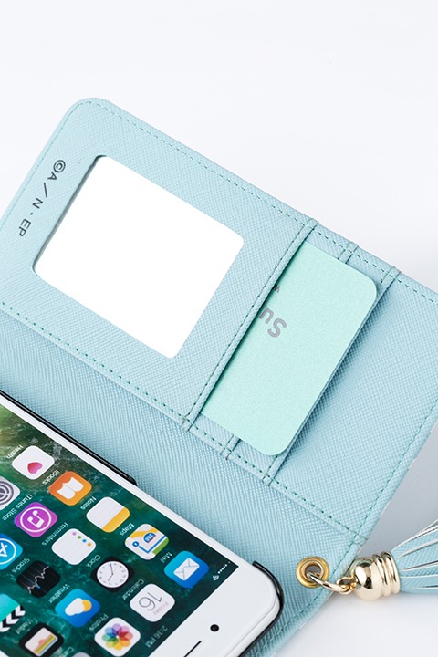 スマートフォンケース山田利吉モデル。
