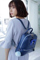 岡田紗佳とコラボ商品。