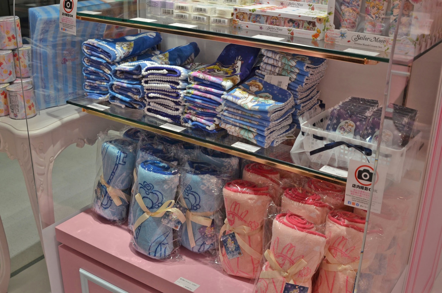 「Sailor Moon store」の店内。