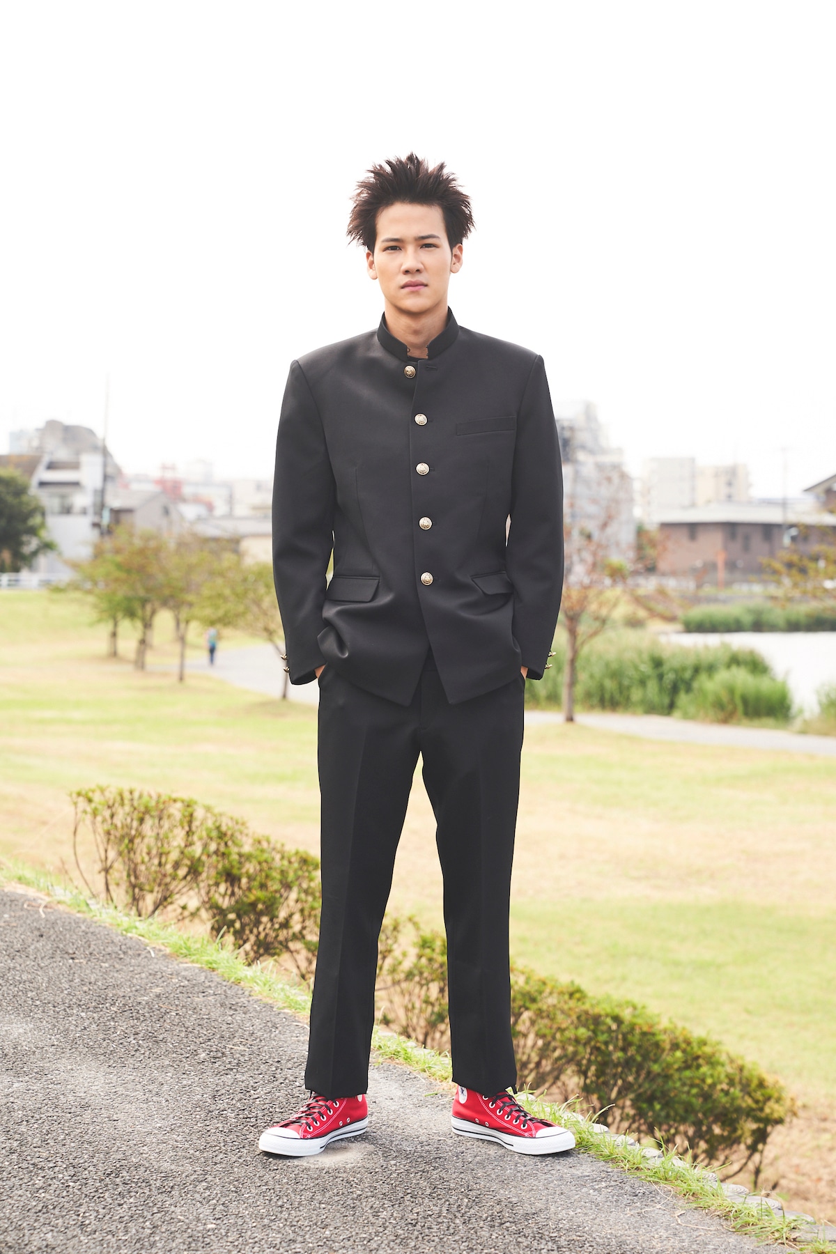 瀬戸小吉役の葉山奨之。