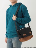 「NEW GAME!! 篠田はじめイメージ ゲームバッグ」の使用イメージ。