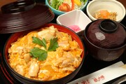 小江戸鮒忠秋葉原UDX店「誉のイチオシ！ふわとろ親子丼ネト充コラボセット」