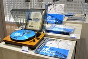「BLUE GIANT SUPREME」と、ジャズレーベル・BLUE NOTEのコラボによるレコード。