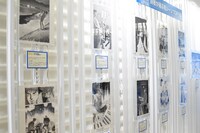「読者が選ぶ名シーンTOP10」の原画も展示。