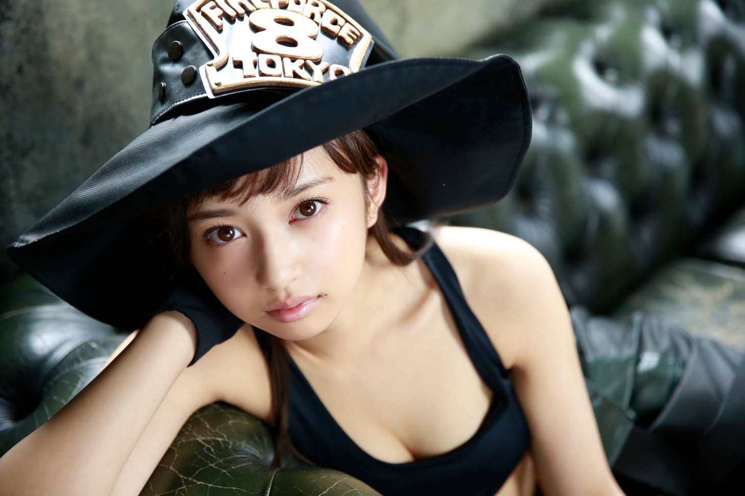 小宮有紗によるマキのコスプレ。