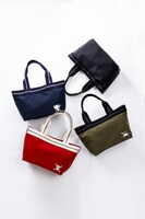 サマンサキングズのトートバッグ。