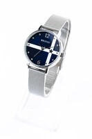 「桜上水中学校モデル腕時計」