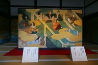 「ONE PIECE ART NUE 大覚寺『魔獣と姫と誓いの花』展」の展示。(c)尾田栄一郎/集英社/京都麦わら道中記推進委員会