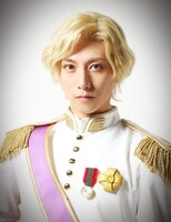 山崎晶吾扮するシュヴァーン。