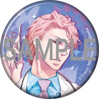 会場先行販売の缶バッジセット。