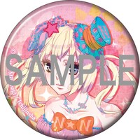 会場先行販売の缶バッジセット。