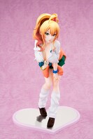 「八女ゆかな」のフィギュア。