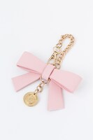 トド松モデルのバッグに付属しているチャーム。