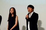 左から田辺桃子、古澤健監督。