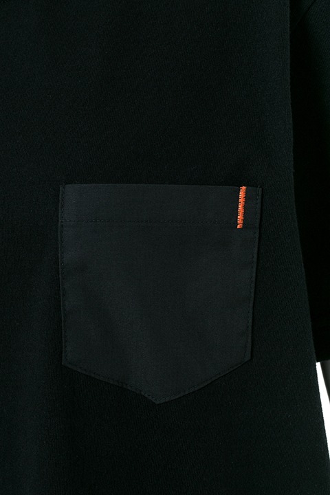 爆豪勝己モデルのルームウェア。