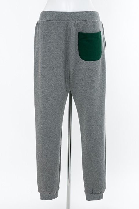 爆豪勝己モデルのルームウェア。