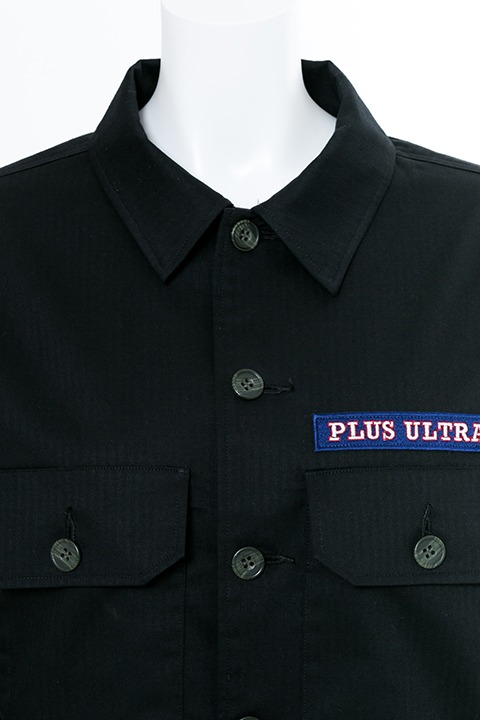 爆豪勝己モデルのミリタリーシャツ。