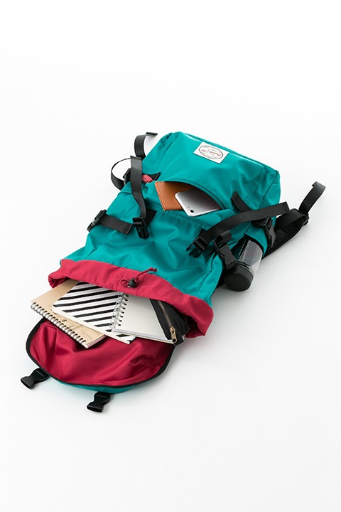 緑谷出久モデルのリュック。