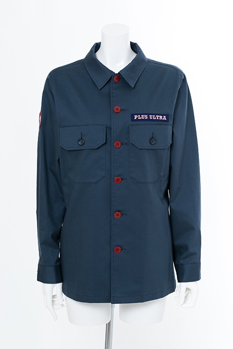 轟焦凍モデルのミリタリーシャツ。