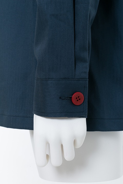 轟焦凍モデルのミリタリーシャツ。