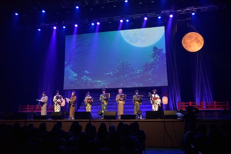 「大有頂天祭'17」にて行われた朗読劇の様子。