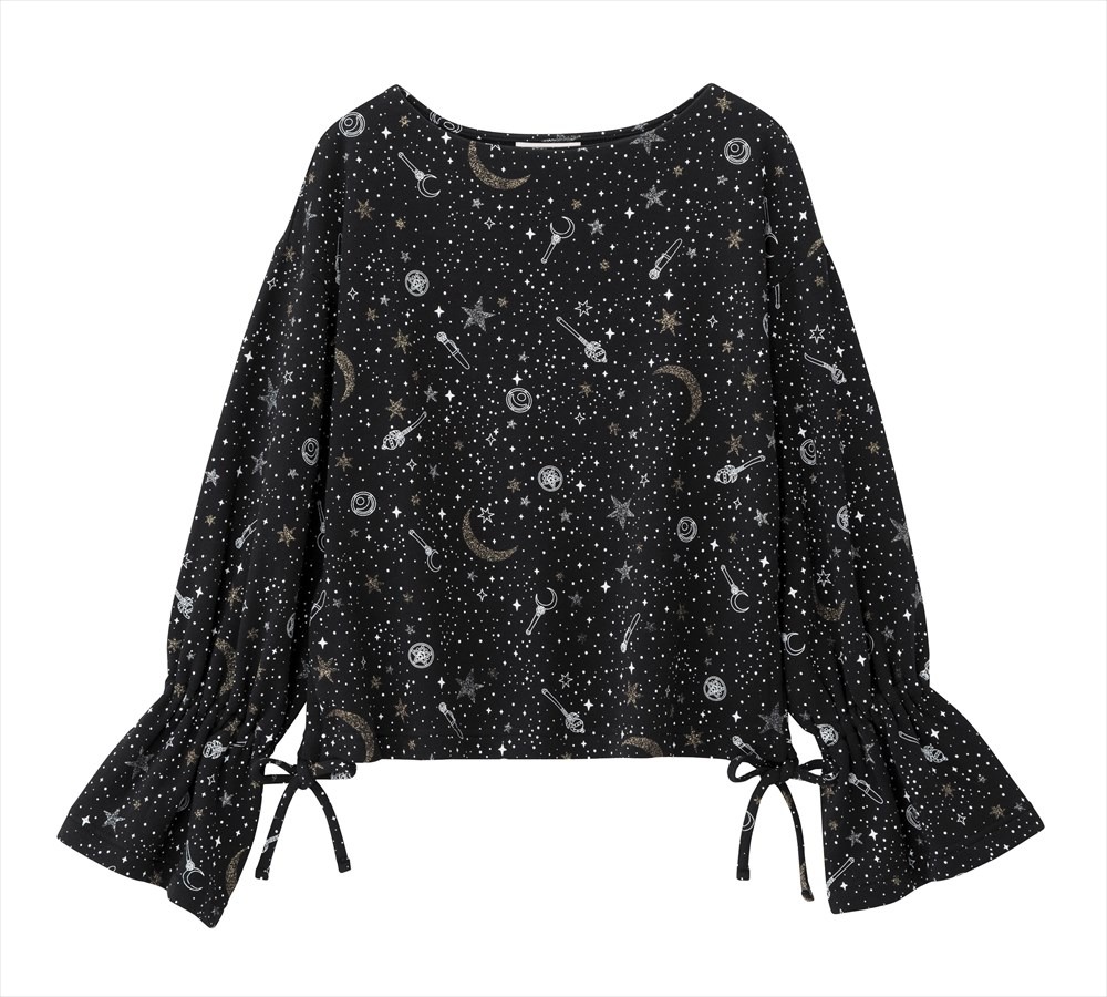 「プリントスウェット（長袖）（セーラームーン）」2149円