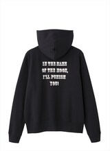 「フルジップパーカ（長袖）（セーラームーン）」の背面。