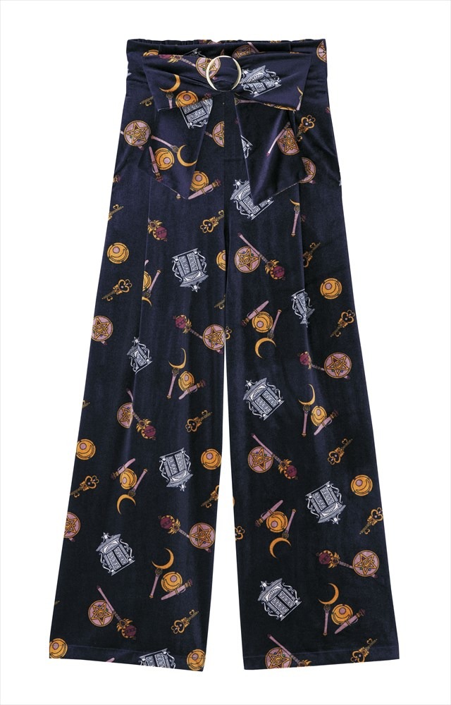 「ベロアパンツ（セーラームーン）」2689円